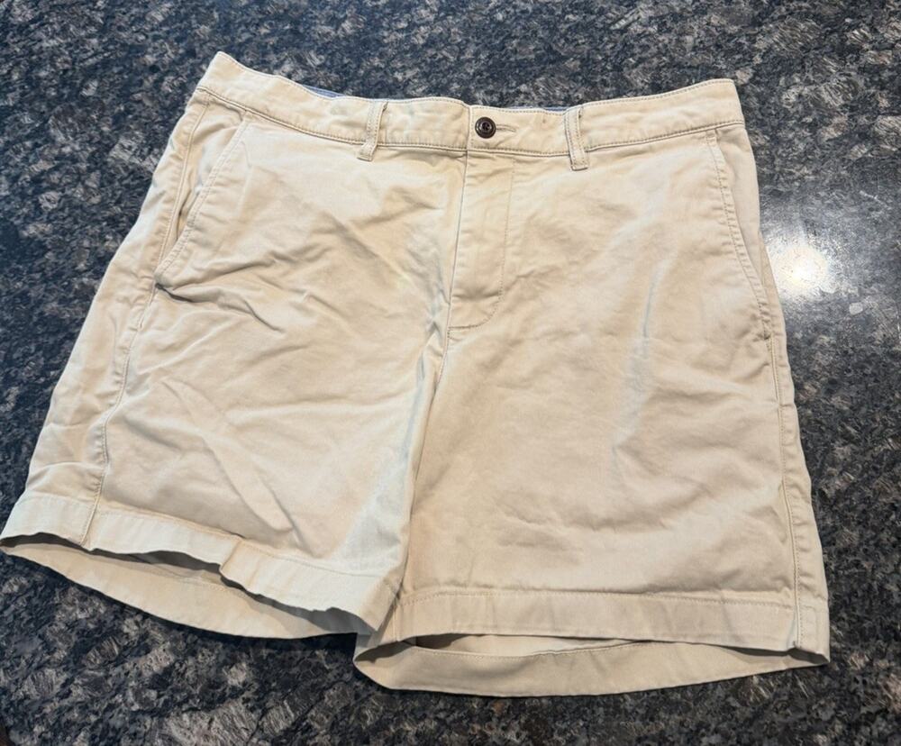 LL BEAN Chino Shorts Mens Size 36 Standard Fit Comfort Stretch Outdoor 3735/7